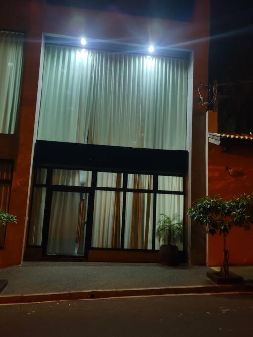 Local Nobre Facil Acesso Pxm Tdo Villa Bauru Luaran gambar